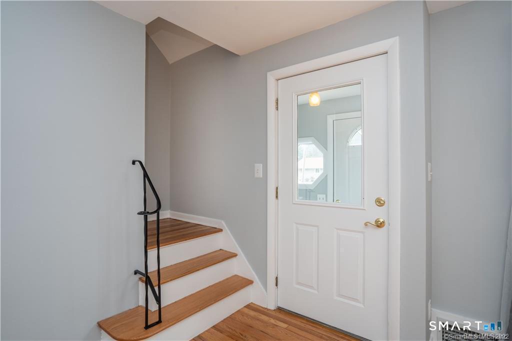 34 John Smith Drive West Hartford CT 06107