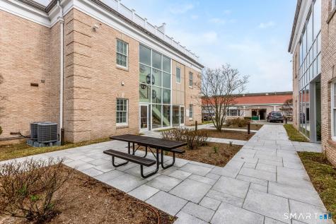 1990 Bronson Road Fairfield CT 06824