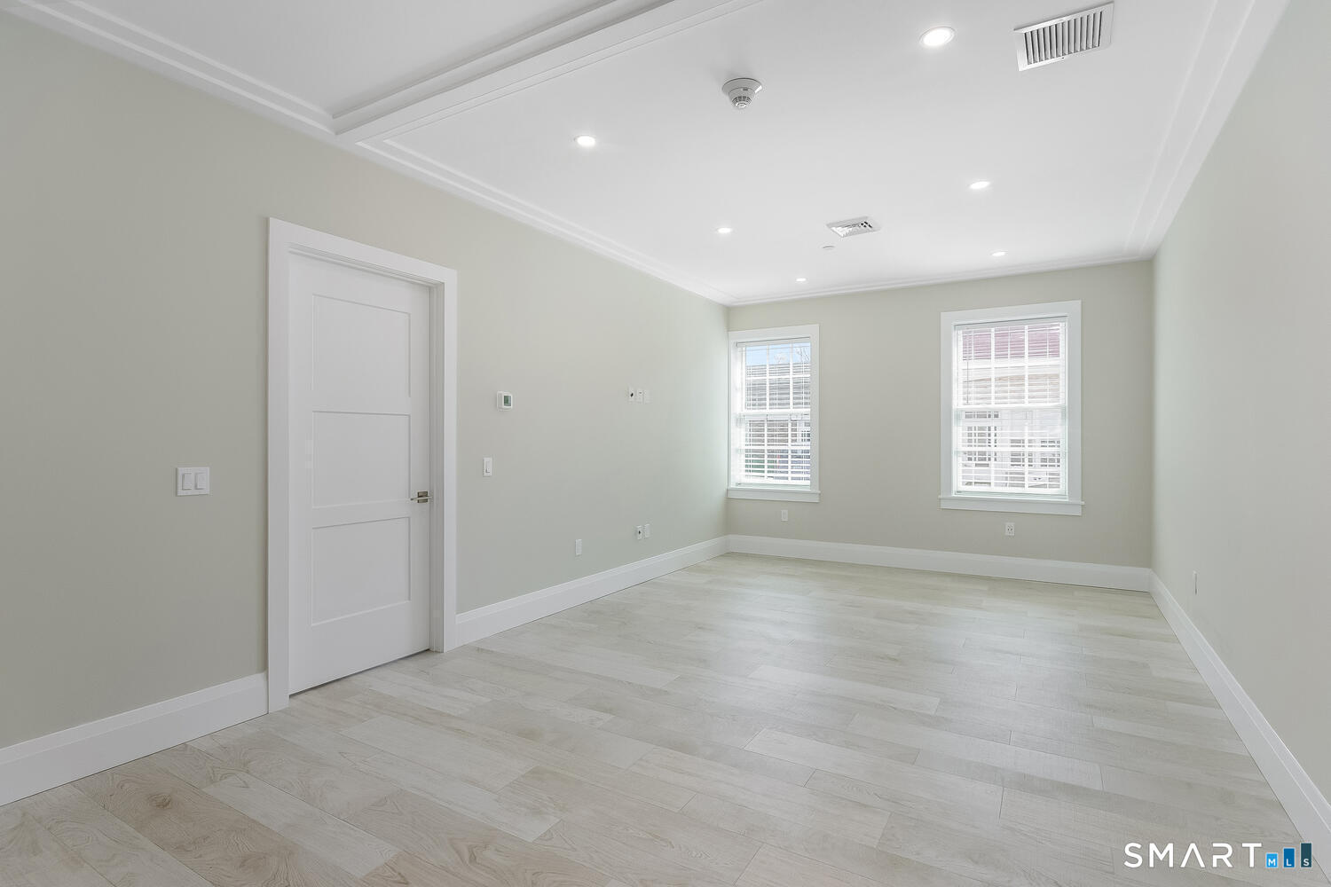 1990 Bronson Road Fairfield CT 06824