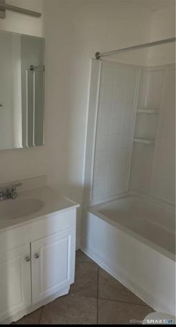 144 Putnam Street Hartford CT 06106