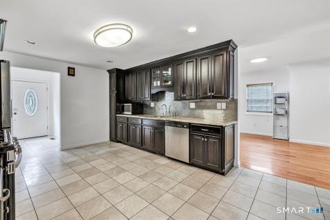 171 Henderson Road Fairfield CT 06824