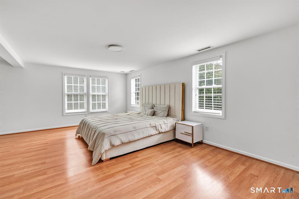 171 Henderson Road Fairfield CT 06824