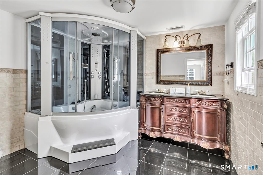 171 Henderson Road Fairfield CT 06824