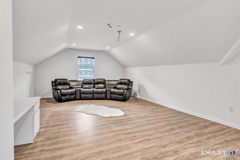 171 Henderson Road Fairfield CT 06824