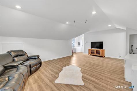 171 Henderson Road Fairfield CT 06824