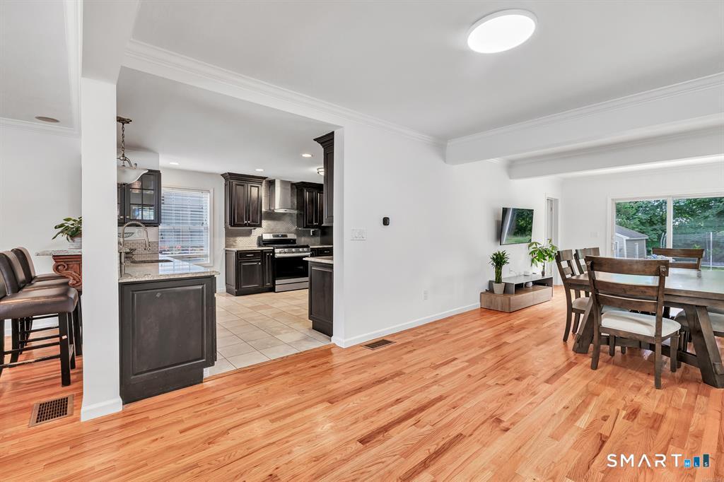 171 Henderson Road Fairfield CT 06824