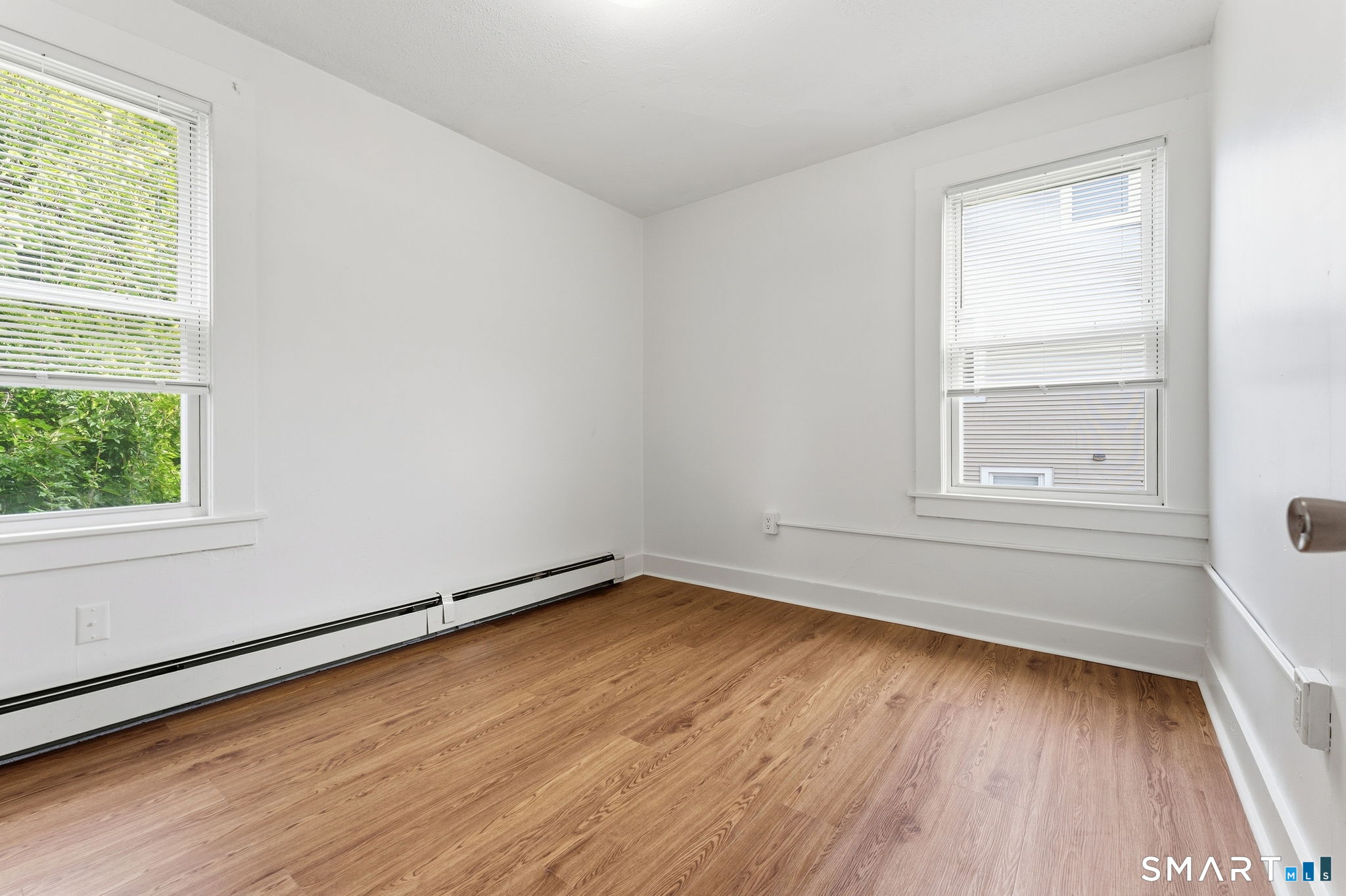 203 Center Street Manchester CT 06040