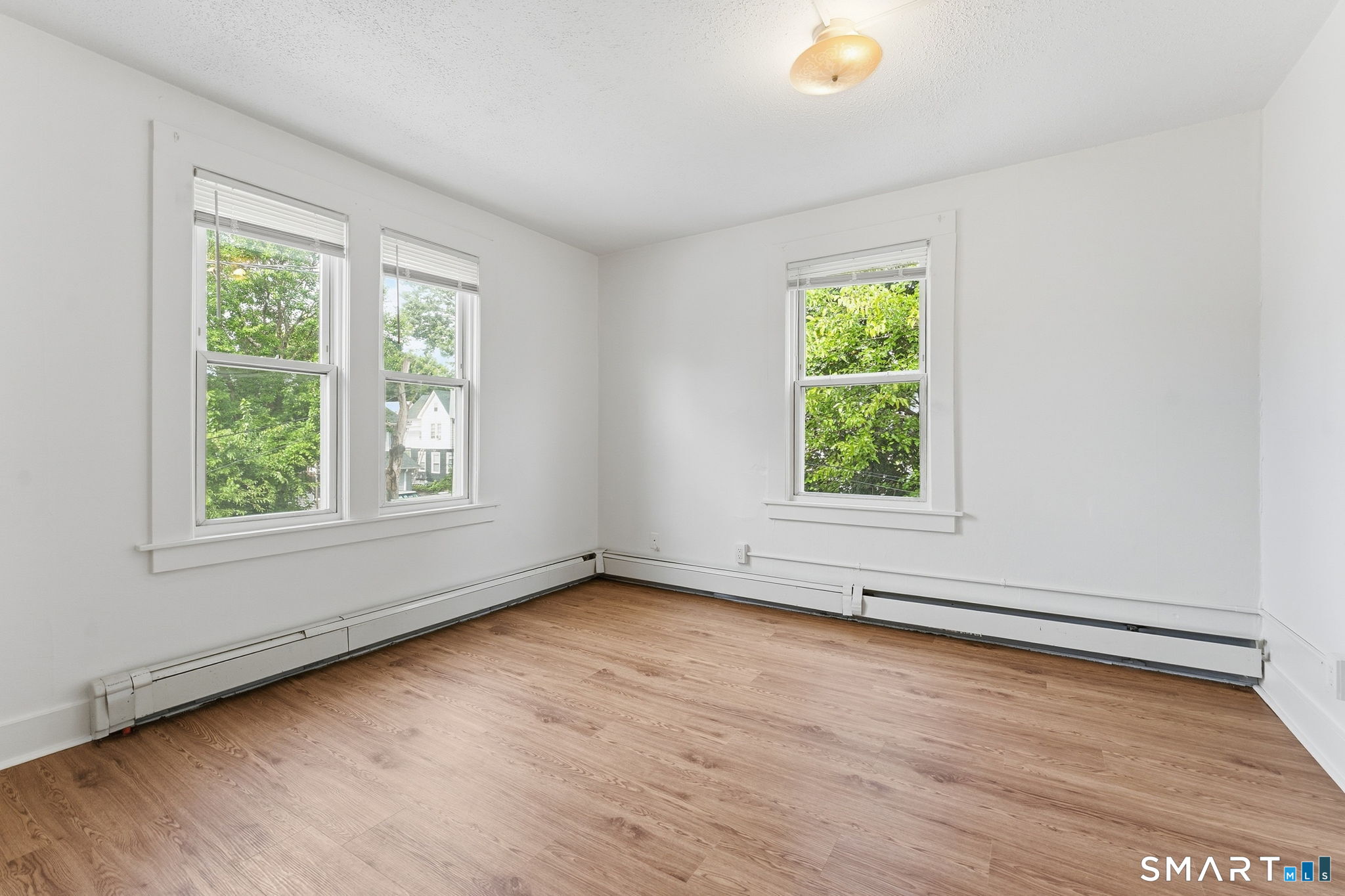 203 Center Street Manchester CT 06040