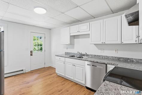 203 Center Street Manchester CT 06040