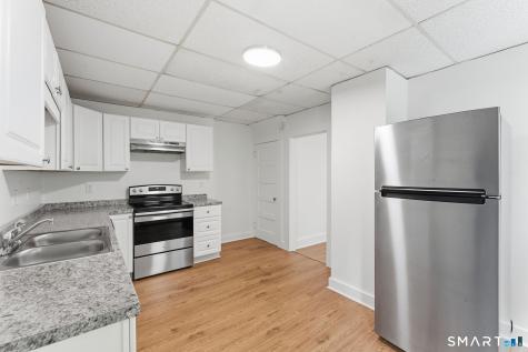 203 Center Street Manchester CT 06040