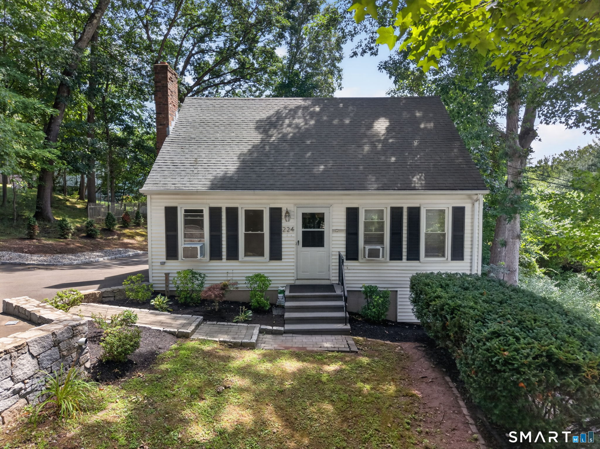 224 Anns Farm Road Hamden CT 06518