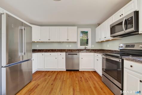 224 Anns Farm Road Hamden CT 06518