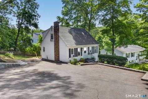 224 Anns Farm Road Hamden CT 06518
