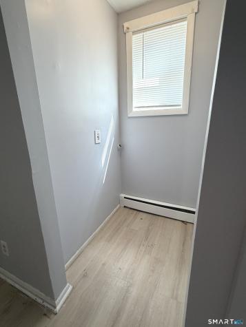 8 Lawrence Street Waterbury CT 06708