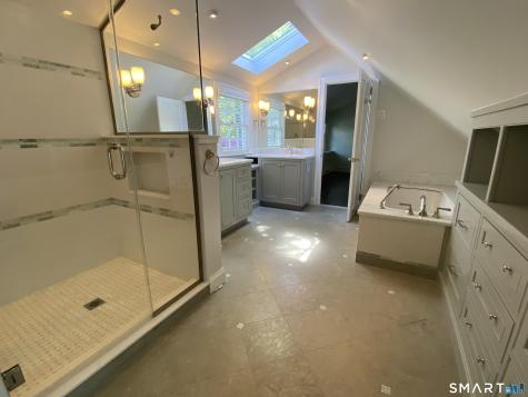 51 Hawthorne Road New Canaan CT 06840