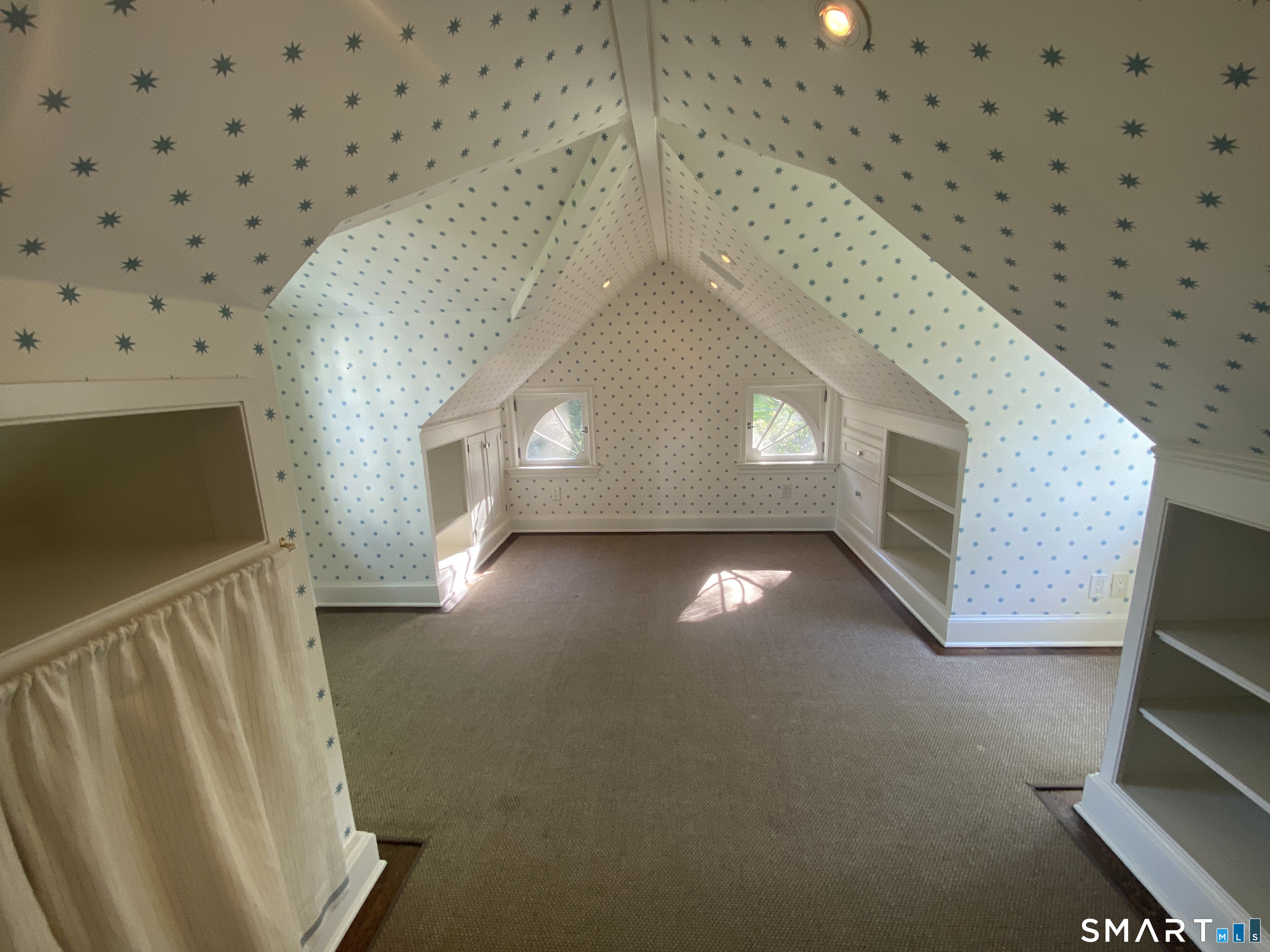 51 Hawthorne Road New Canaan CT 06840