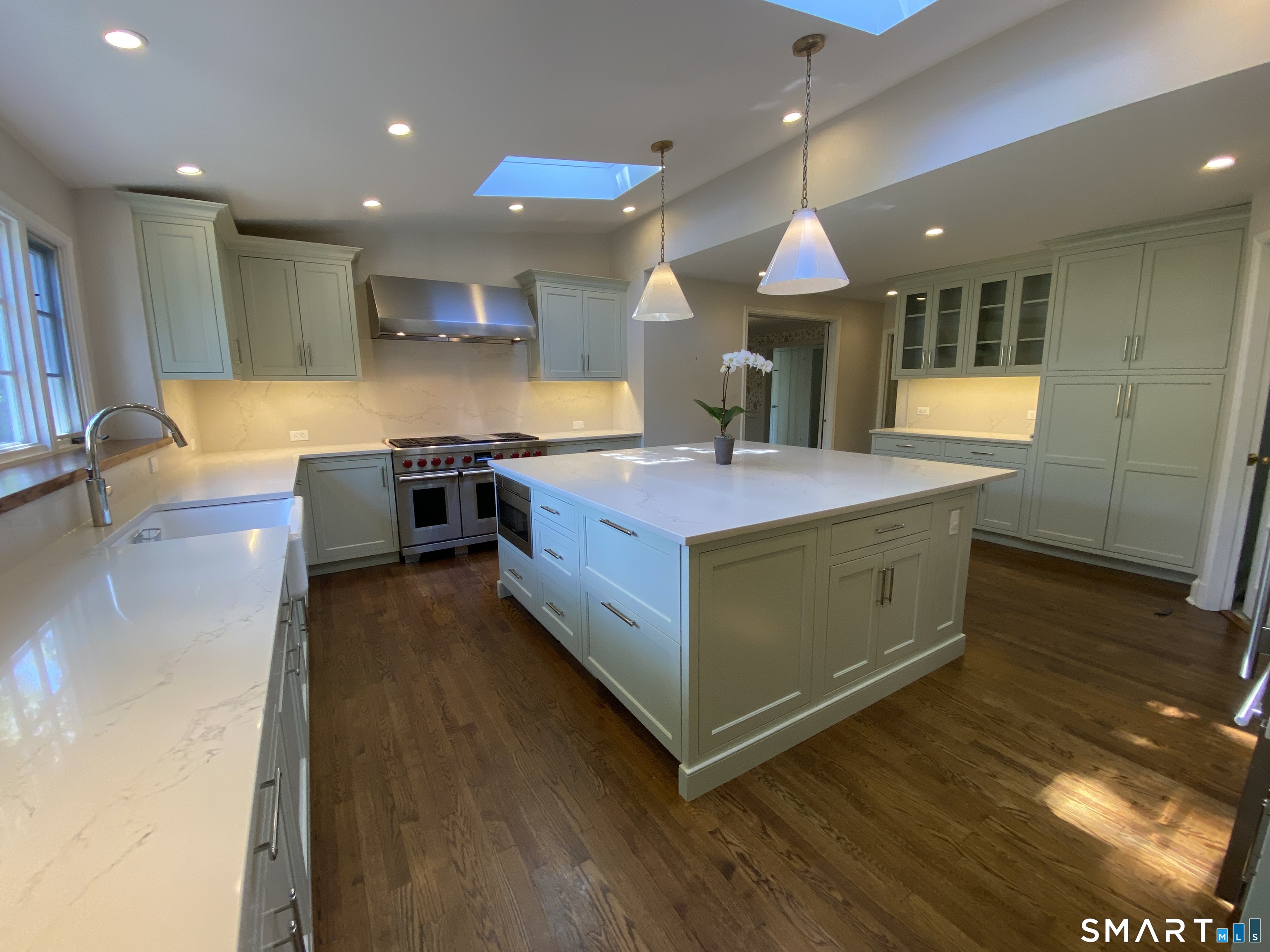 51 Hawthorne Road New Canaan CT 06840