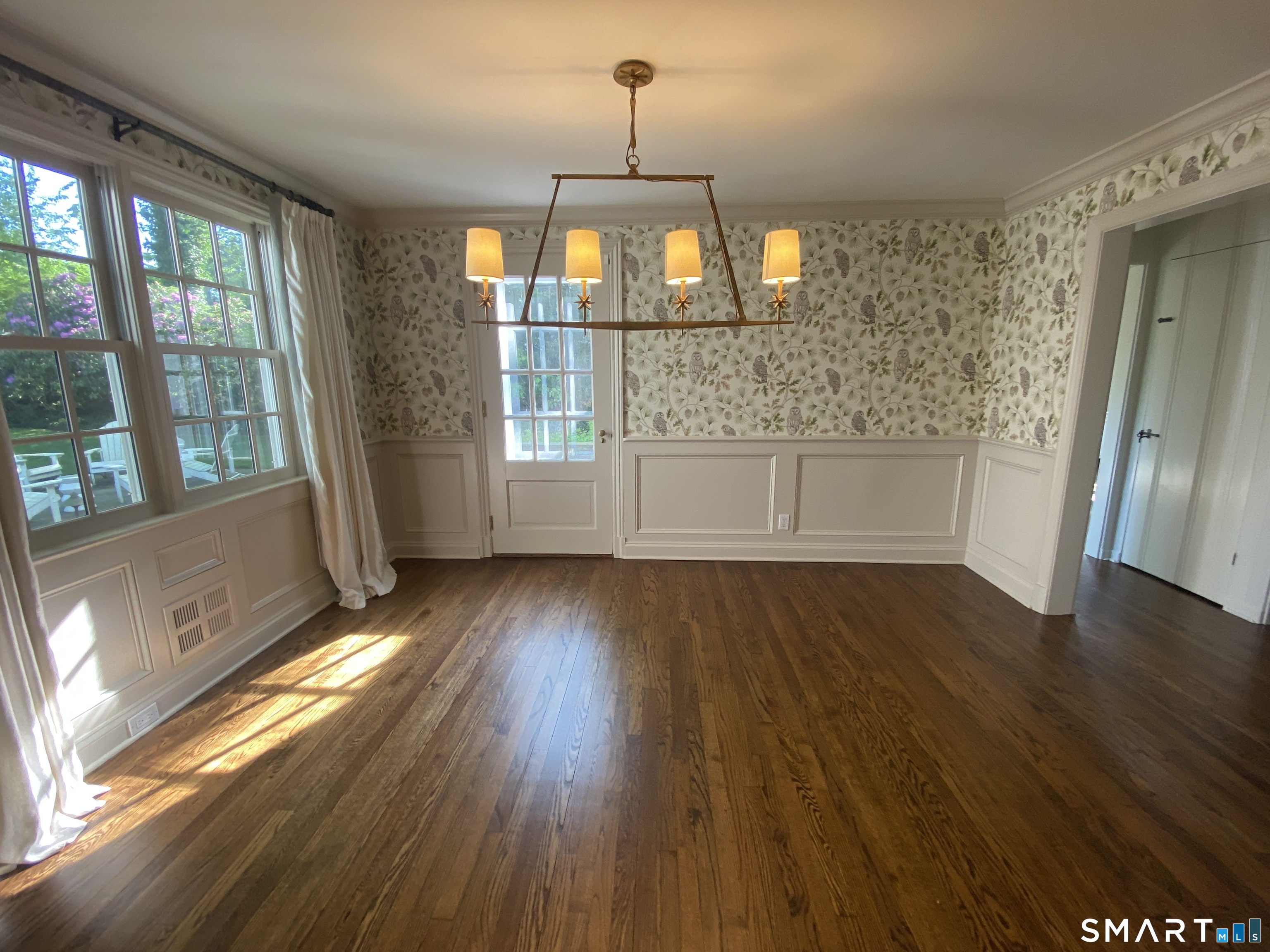 51 Hawthorne Road New Canaan CT 06840