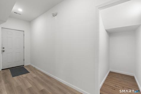 16 Arch Street Waterbury CT 06710