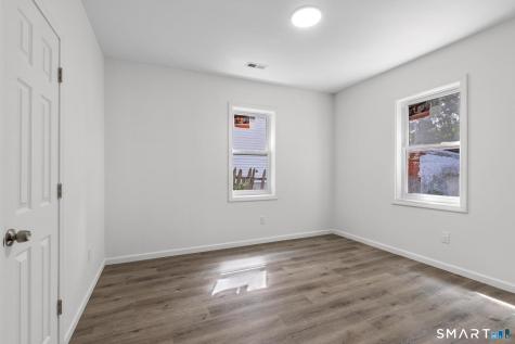 16 Arch Street Waterbury CT 06710
