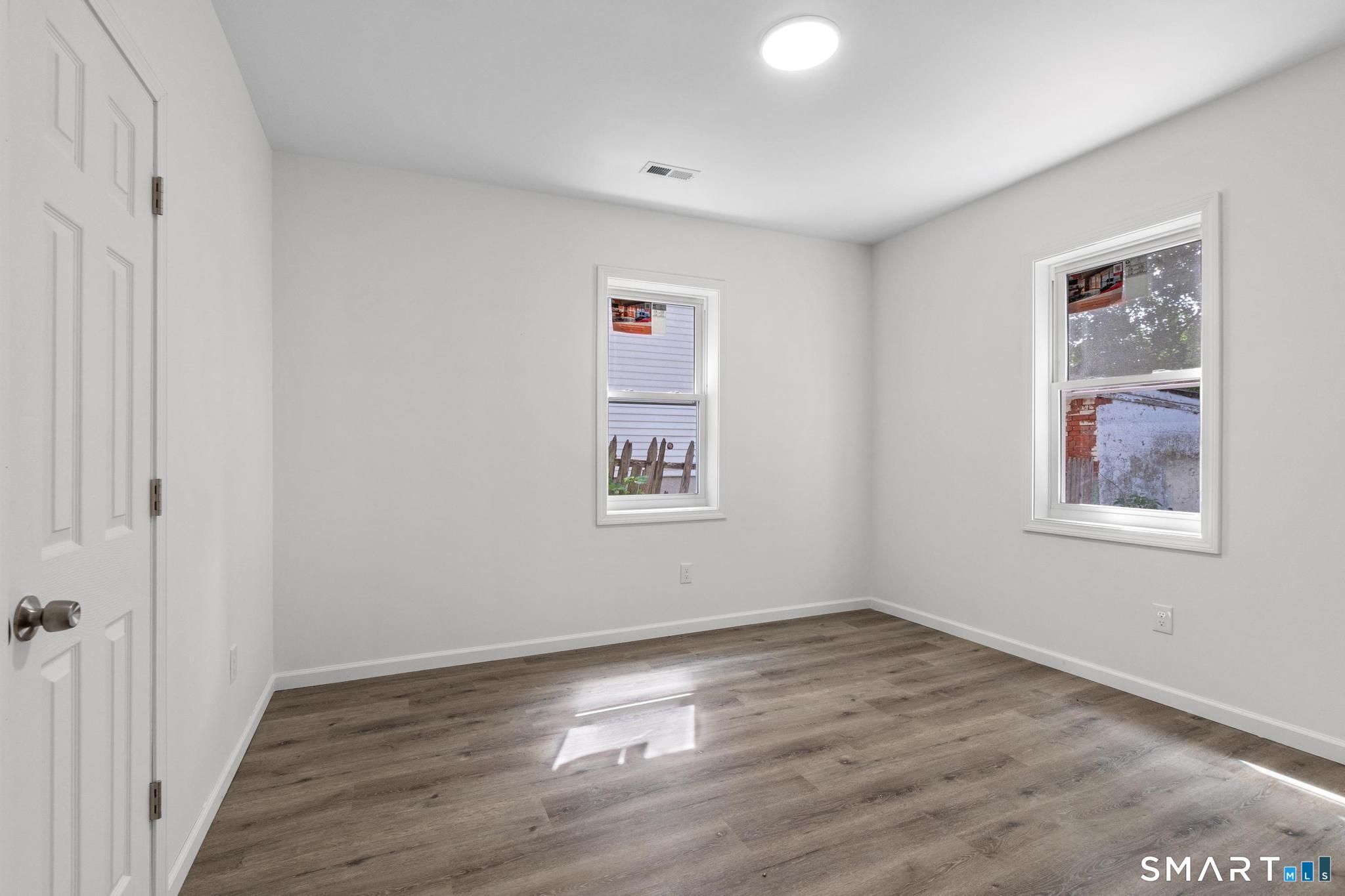 16 Arch Street Waterbury CT 06710