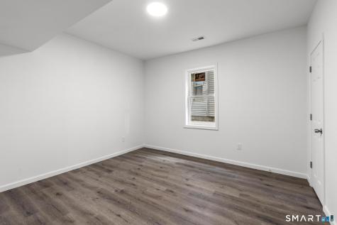 16 Arch Street Waterbury CT 06710