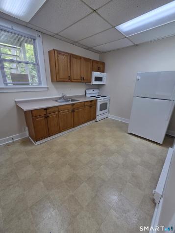 34 Channing Street New London CT 06320