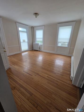 34 Channing Street New London CT 06320