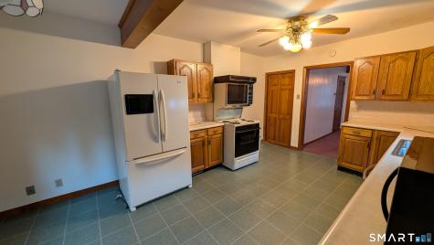 10-12 Parker Terrace Glastonbury CT 06033