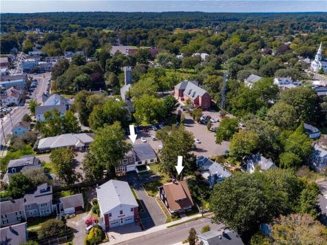 18 Graves Avenue Guilford CT 06437
