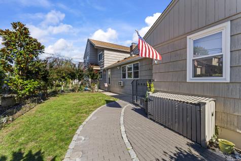 88 Dean Street Stamford CT 06902