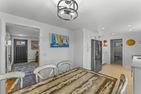88 Dean Street Stamford CT 06902