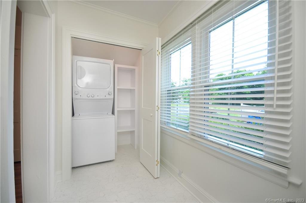 10 Poquonock Avenue Windsor CT 06095
