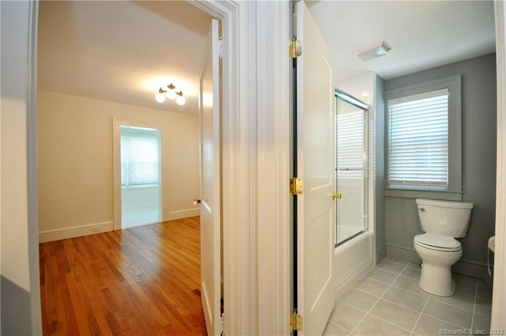 10 Poquonock Avenue Windsor CT 06095