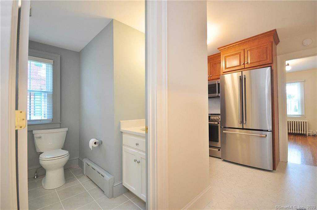 10 Poquonock Avenue Windsor CT 06095