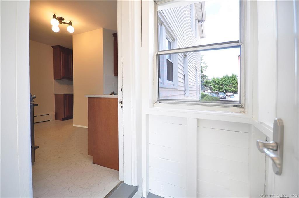 10 Poquonock Avenue Windsor CT 06095