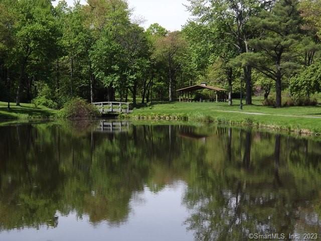 10 Poquonock Avenue Windsor CT 06095
