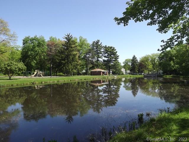10 Poquonock Avenue Windsor CT 06095