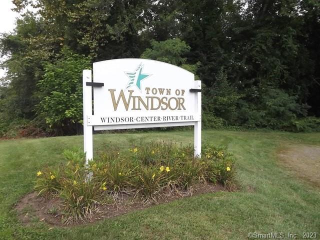 10 Poquonock Avenue Windsor CT 06095