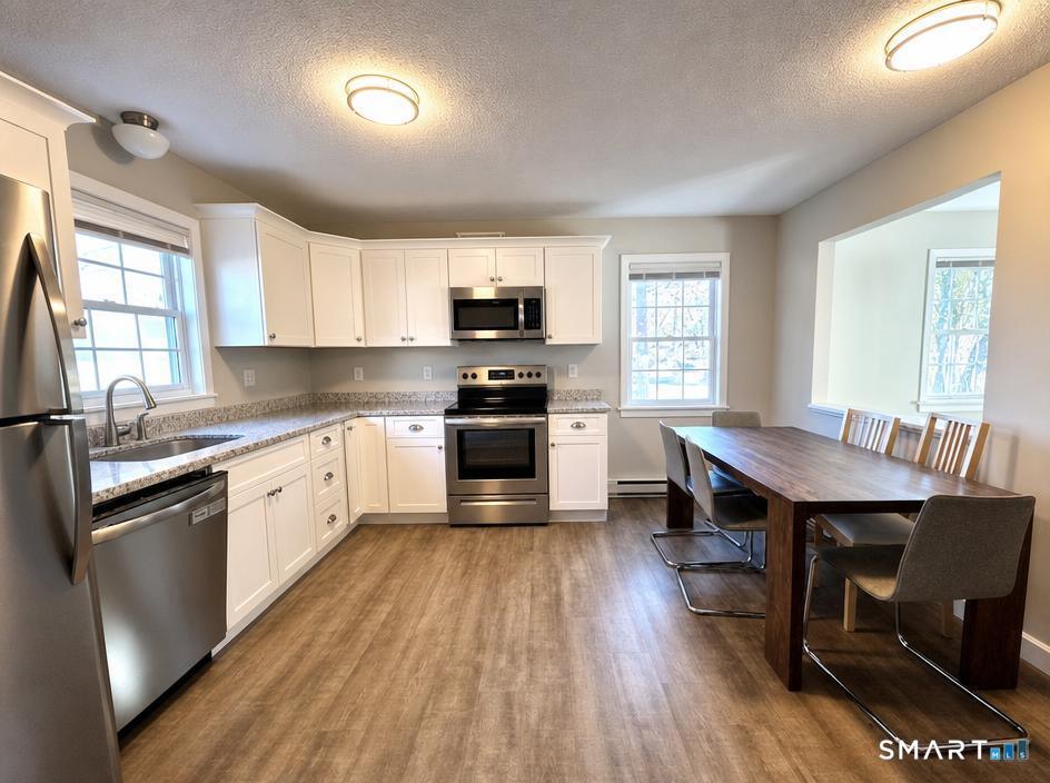 41 Case Street Farmington CT 06032