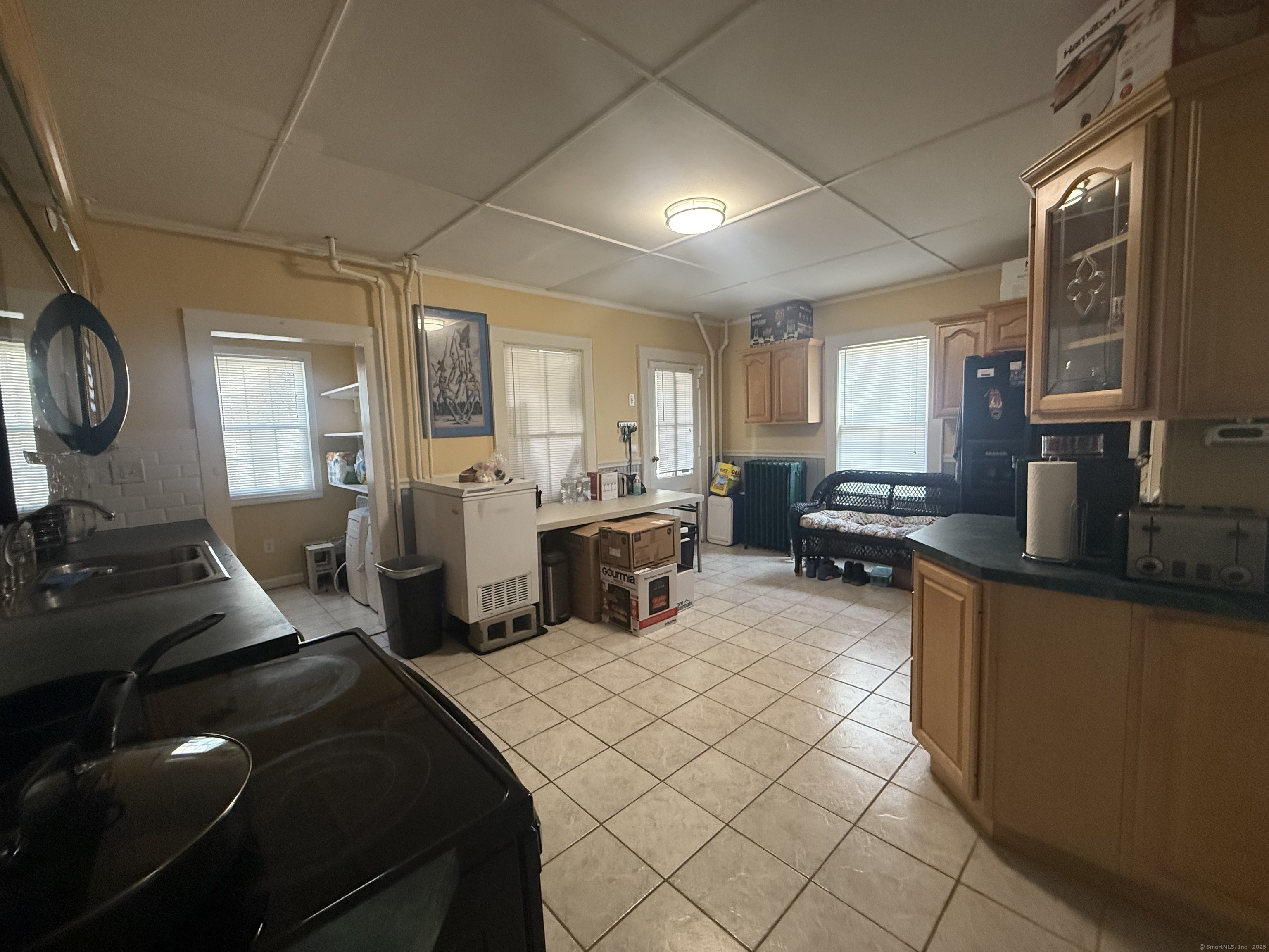 63 Ridge Street Manchester CT 06040