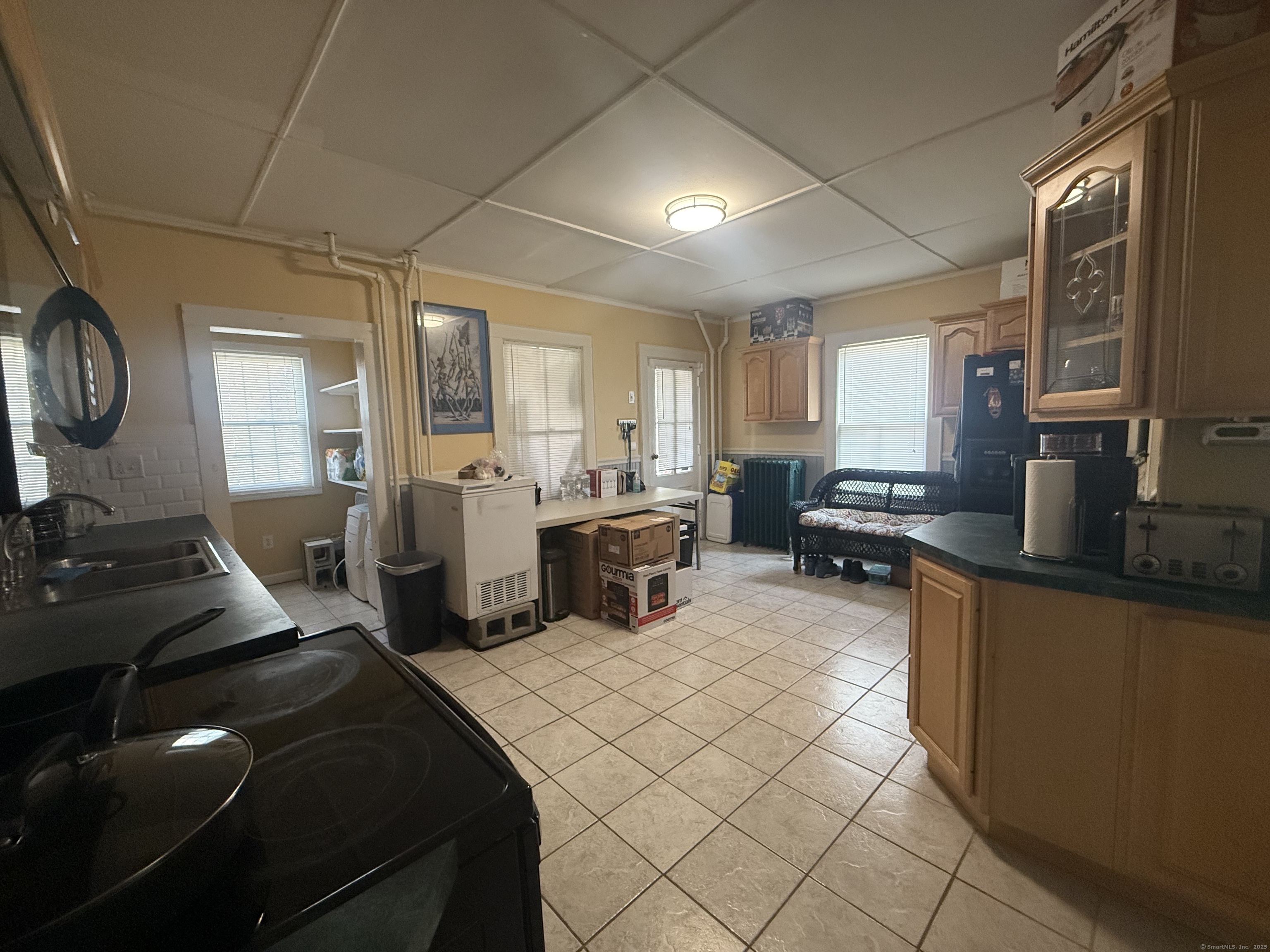 63 Ridge Street Manchester CT 06040