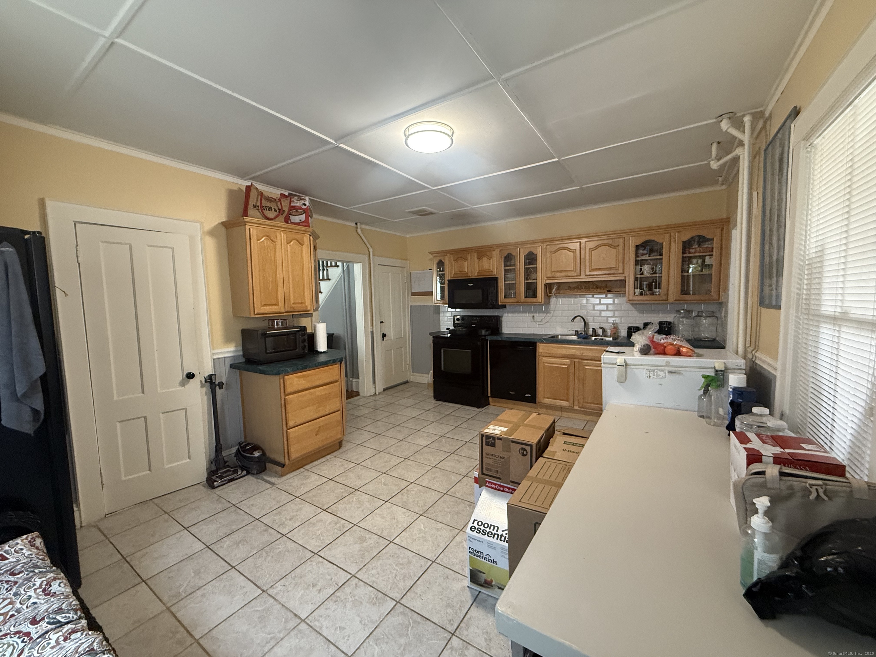 63 Ridge Street Manchester CT 06040