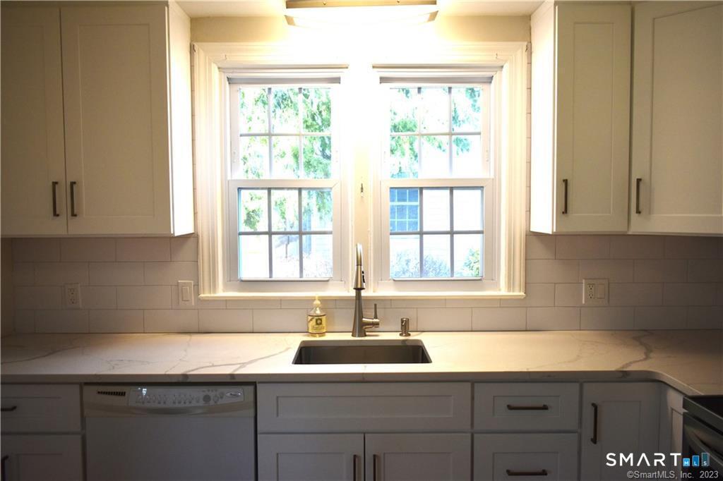 12 Southfield Road Fairfield CT 06824