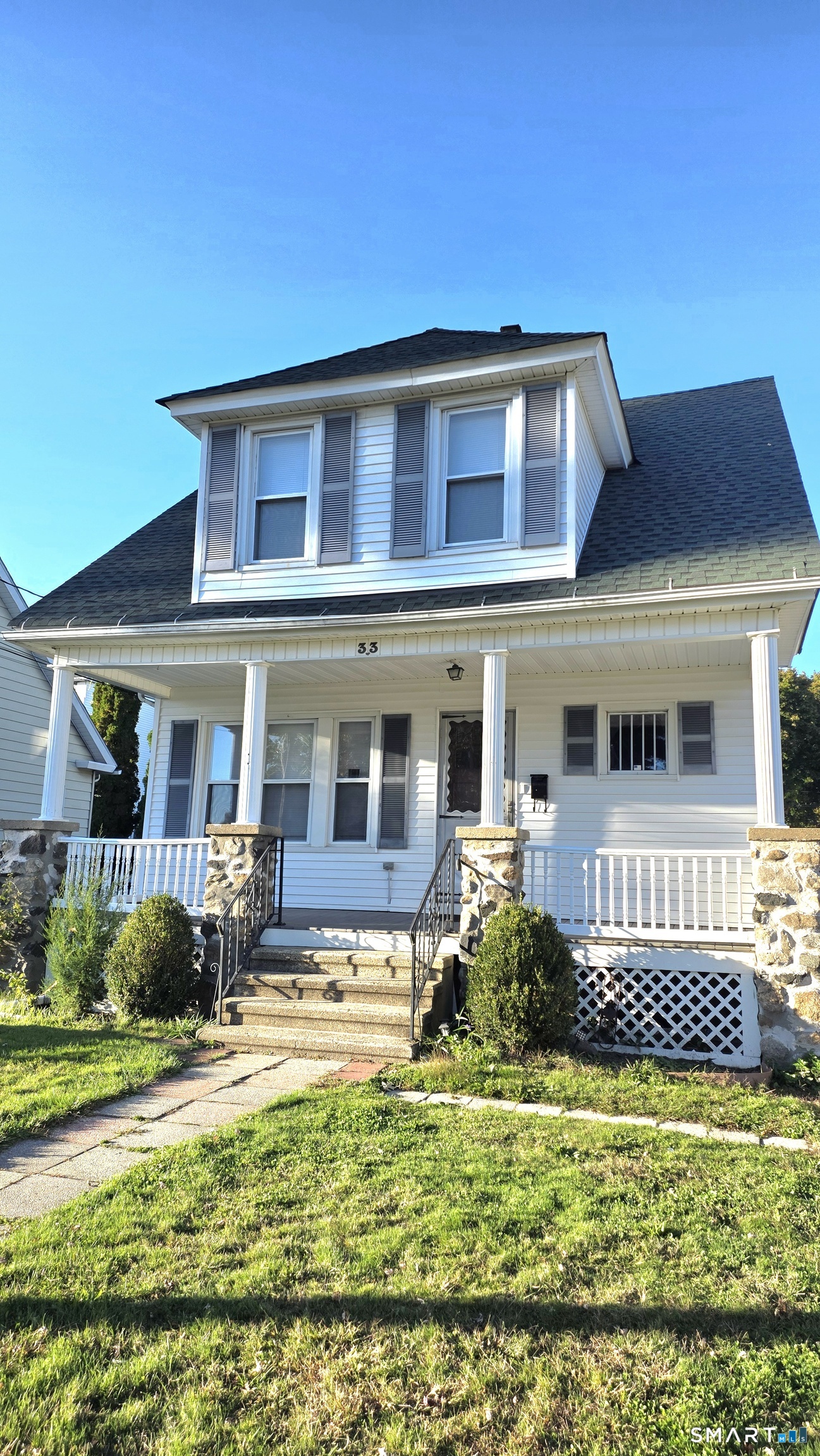 33 Ridgefield Avenue Waterbury CT 06705