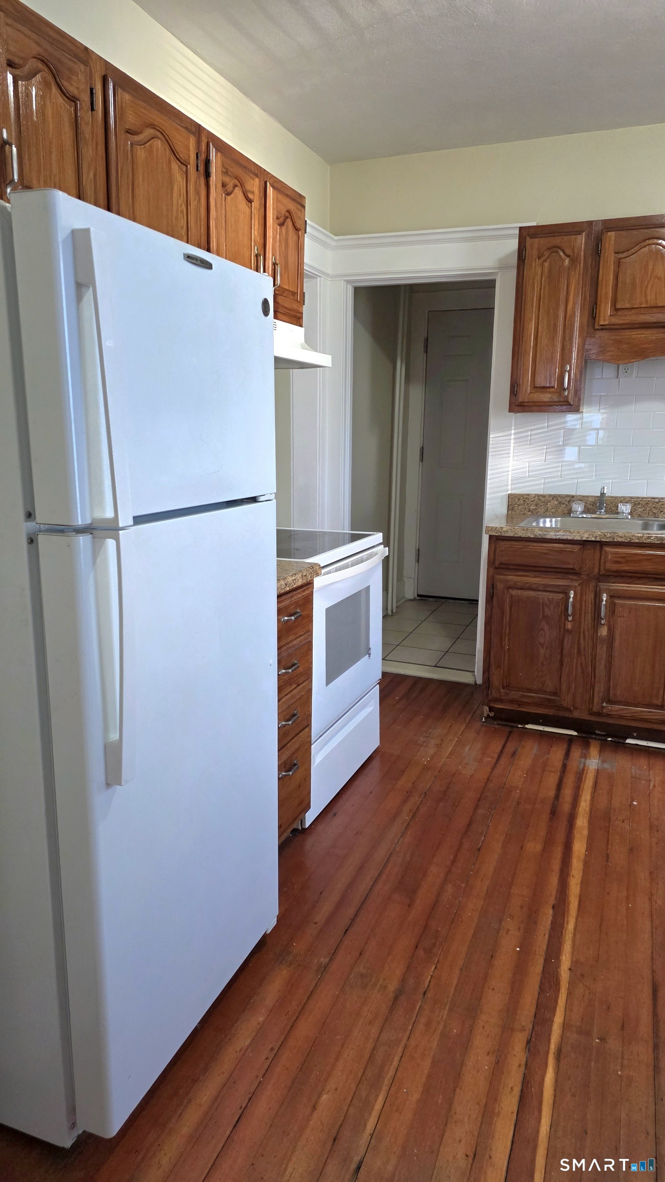 33 Ridgefield Avenue Waterbury CT 06705
