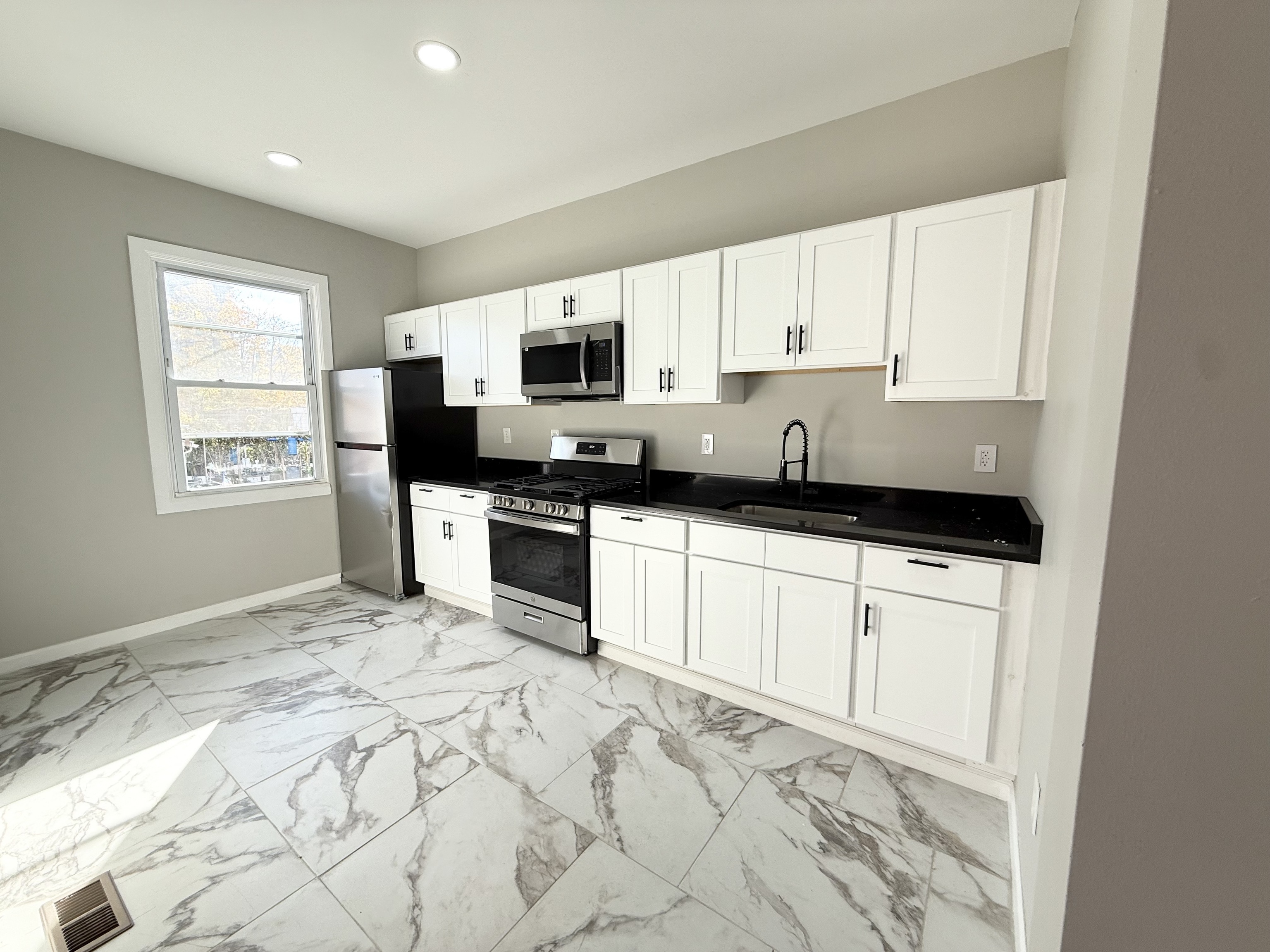 41 Howe Street New Haven CT 06511