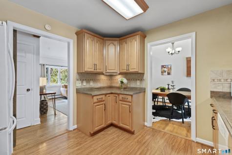 126 Lakeside Drive Ridgefield CT 06877