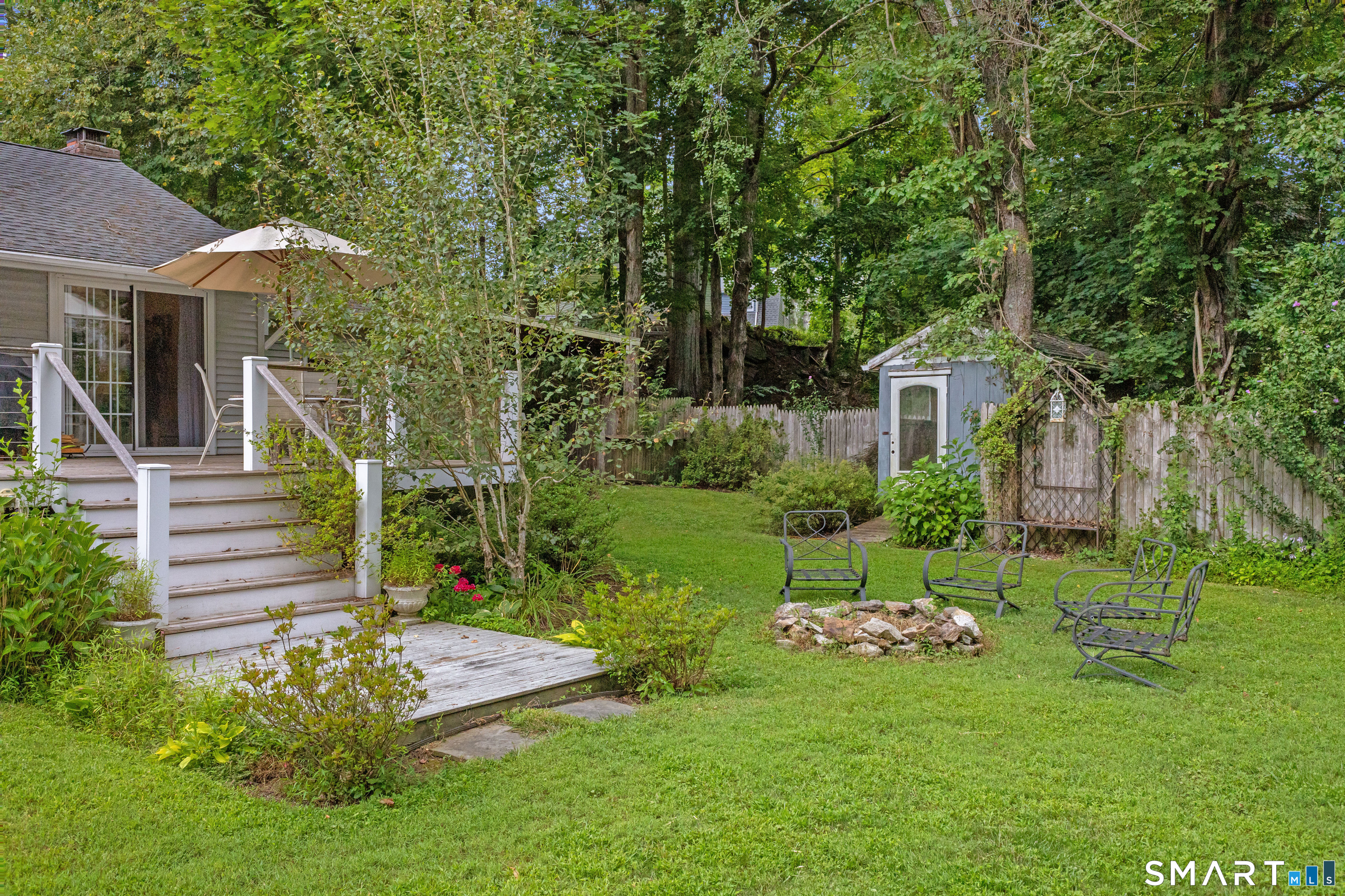 126 Lakeside Drive Ridgefield CT 06877