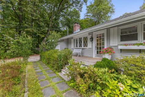 126 Lakeside Drive Ridgefield CT 06877